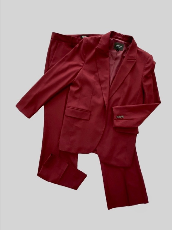 Banana Republic Pants - Banana Republic (Sculpted Stretch) Suit Jacket & Pants in Bordeaux